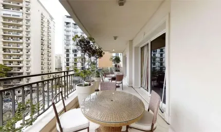 Espetacular DUPLEX , um ícone na região em excelente localização no Jardim América.