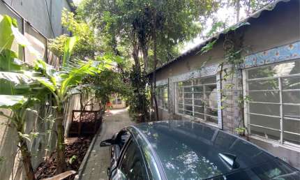 Casa com 3 quartos à venda na Avenida Cotovia, --, Moema, São Paulo