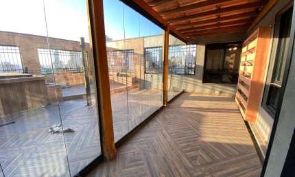 Excelente cobertura duplex com jacuzzi, lareira e churrasqueira, vista fantástica no Alto da Lapa.