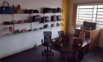 Prédio à venda na Rua Catulo da Paixão Cearense, --, Saúde, São Paulo