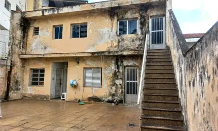 TERRENO NA ACLIMAÇÃO DE 350M2, A 100M DE DISTÂNCIA DO PARQUE DA ACLIMAÇÃO
