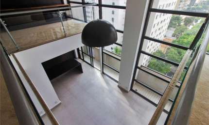 Duplex com 88m² de área útil na melhor localização da Vila Nova Conceição