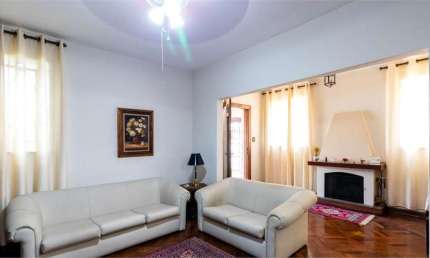 Casa com 3 quartos à venda na Alameda dos Arapanés, --, Moema, São Paulo