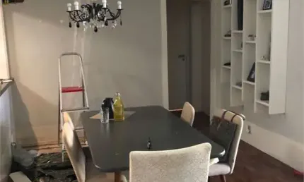 Apartamento reformado a venda em moema com 2 dormitórios