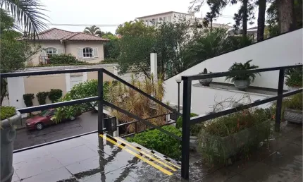 Casa comercial à venda na Rua Atibaia, --, Pacaembu, São Paulo