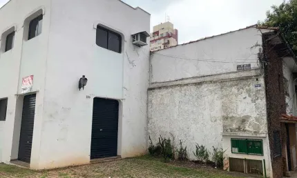 Prédio comercial a venda  em Mirandópolis, SP próximo ao metro praça da arvore. Agende uma visita!!