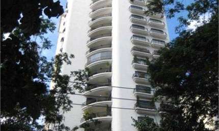 Apartamento de 468m2 de alto padrão em prédio muito procurado nos Jardins!
