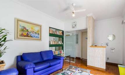 Casa à venda com 500m², 7 quartos e 4 vagas na V. Mariana.
