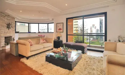Apartamento com 3 quartos à venda na Rua Oscar Freire, --, Pinheiros, São Paulo