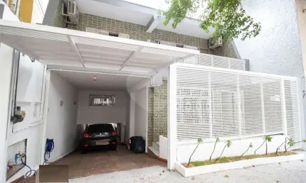 Casa com 3 quartos à venda na Rua Ribeiro de Barros, --, Pompéia, São Paulo