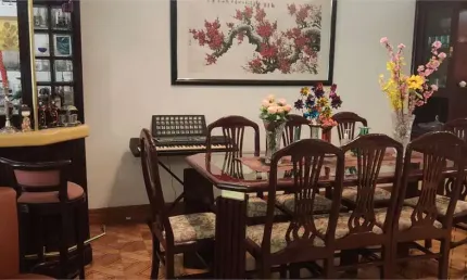 Apartamento com 4 dorm. na bela e tranquila rua Rio de Janeiro