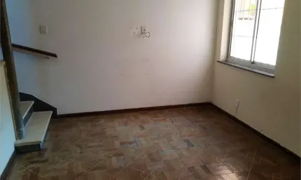 Imóvel comercial/residencial ótimo investimento, vale a pena conferir!!!!!