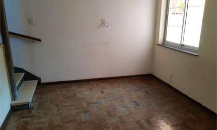 Imóvel comercial/residencial ótimo investimento, vale a pena conferir!!!!!