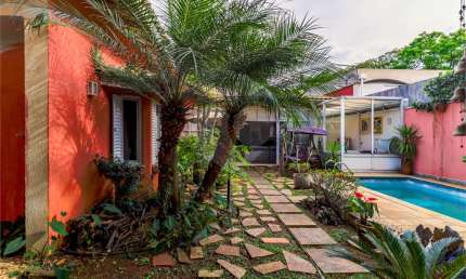 Casa com 3 quartos à venda na Rua Japiaçóia, --, Alto de Pinheiros, São Paulo