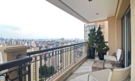 Venha viver com todo conforto que sua família merece, no melhor ponto da Chácara Klabin.