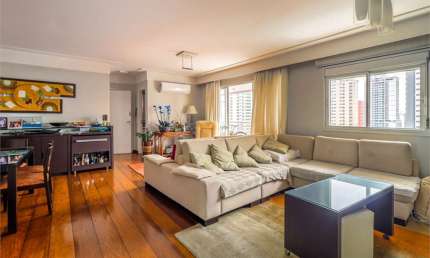 Apartamento à venda Perdizes,  136 m², 3 quartos 1 suíte, 3 vagas, deposito e lazer completo.