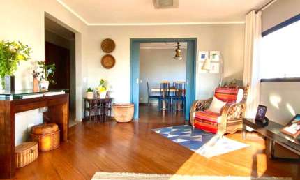 4 quartos sendo 1 suíte, andar alto, 1 por andar, excelente localização
