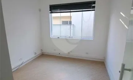 Casa-São Paulo-VILA NOVA CONCEIÇÃO | Ref.: REO746258