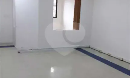 Sala comercial para alugar na Rua Carneiro da Cunha, --, Saúde, São Paulo