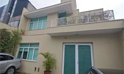 Próximo à berrini, sobrado comercial, semi novo, 220 m², 4 vagas / ar condicionado / gerador