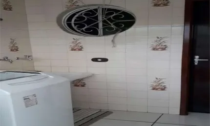 Casa com 3 quartos à venda na Rua dos Caciques, --, Saúde, São Paulo