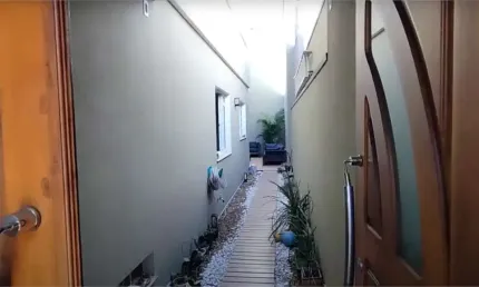 Excelente casa de 4 dormitórios com Edícula na região da Saúde.