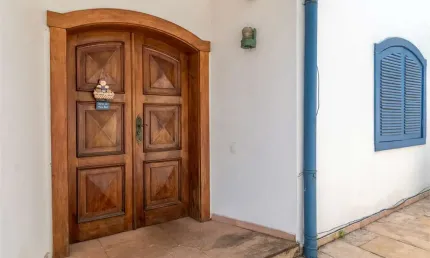 Oportunidade junto à Praça Do Por Do Sol, região nobre do bairro de Alto de Pinheiros!!!