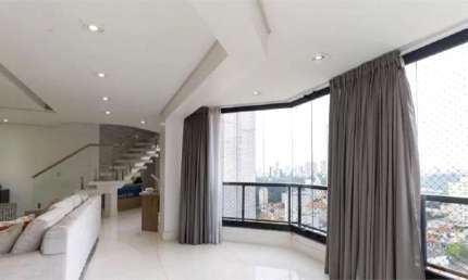 'Cobertura Duplex, luxuosa e impecável na Aclimação com 361 m², com 4 dorm. 2 suites 4 vagas!!!