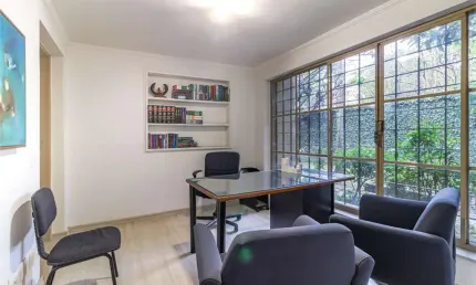 Casa térrea de esquina com jardim à venda — residencial ou comercial na vila madalena