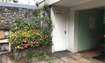 Casa com 4 quartos à venda na Rua Jaricunas, --, Vila Romana, São Paulo