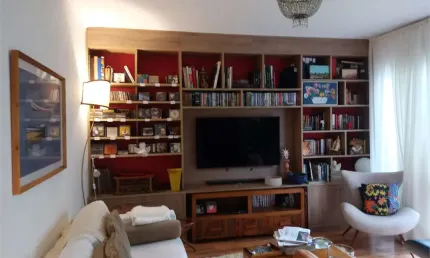 Casa com 4 quartos para alugar na Rua Barão de Jaceguai, --, Campo Belo, São Paulo