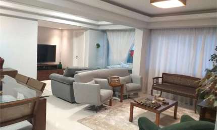 Apartamento 149m2, 4 dormitórios, 1 suíte, lavabo, 2 vagas, no bairro de Bela Vista.