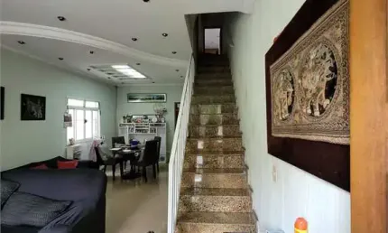 Oportunidade - Sobrado triplex na Vila Mariana a 650m do metrô Chacara Klabin