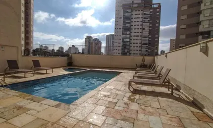 Apartamento à venda com 107m², 4 quartos e 3 vagas na Chácara Inglesa