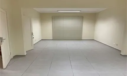 Sobrado ao lado da futura estação metrô puc. pronto . reformado.