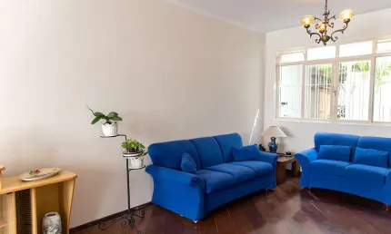 Belíssima casa residencial na região do planalto paulista á venda com ótima localização!