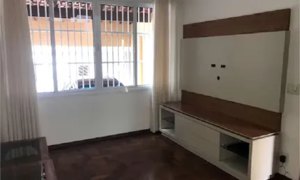 Casa com 3 quartos à venda na Rua Domingos Osvaldo Bataglia, --, Mirandópolis, São Paulo