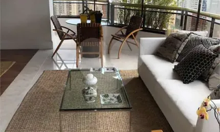 Apartamento para venda no Morumbi 256m² 3 suítes 4 vagas