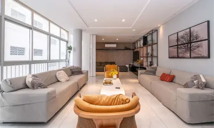 Higienópolis - Vendo - Reformado - 208m² - 3 dormitórios/1 suíte/1 vagas