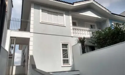 Sobrado reformado 206 metros vila mariana - 3 dormitórios 1 suíte &amp; 4 vagas de garagem (coberta)