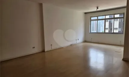 Apartamento com 2 quartos à venda na Rua Capitão Pinto Ferreira, --, Jardim Paulista, São Paulo