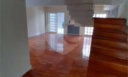 Oportunidade! Sobrado 238,50 m² a.t e 157m² ac, 3 dorms, suite e 2 vagas
