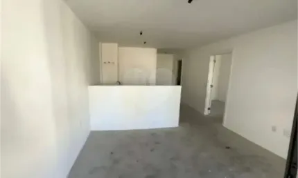 Apartamento à venda no Itaim com 44 m², 1 dormitório, 1 vaga, lazer!