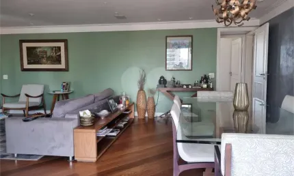Apartamento com 3 quartos à venda na Rua Cataguaz, --, Campo Belo, São Paulo