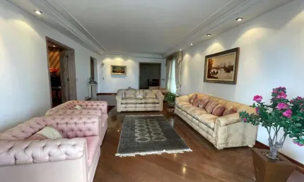 Apartamento com 4 quartos à venda na Rua Tuiucuê, --, Saúde, São Paulo