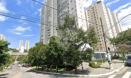 Vista espetacular. Apartamento Mobiliado com 3 suítes e lavabo. e Varanda fechada com vidro!