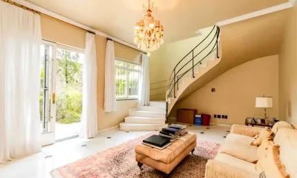 CASA NO JARDIM EUROPA 5 DORMITÓRIS , 4 SUITES E 5 VAGAS