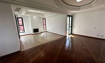 Apartamento à venda 3 dormitórios, 2 vagas de garagem, Vila Clementino