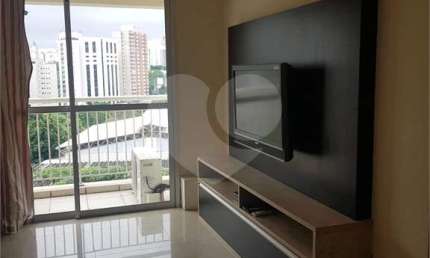 Apartamento de 55m2, 2 dormitórios, com 2 vagas de garagem e lazer completo, na Vila Clementino.