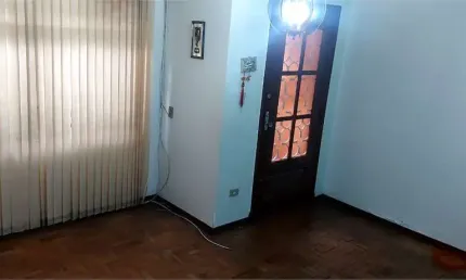 SOBRADO COM 03 QUARTOS , 02 SALAS, 02 VAGAS PARALELAS - 750MTS METRÔ ALTO DO IPIRANGA